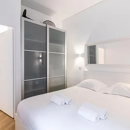 Guestready - Chic And Central Near Attractions Appartamento Parigi
